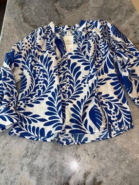 NWT H&M Viscose Floral Blouse, size M